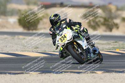 media/Nov-02-2025-CVMA (Sun) [[337aff29ab]]/Race 11-Amateur Supersport Open/